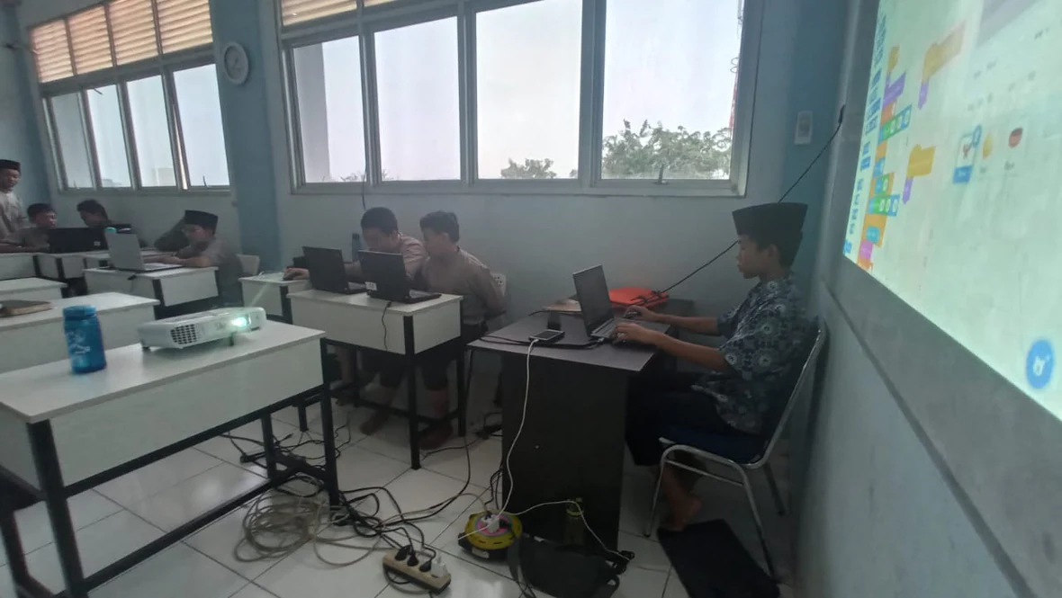 Scratch Game Programming & Loop Demonstration